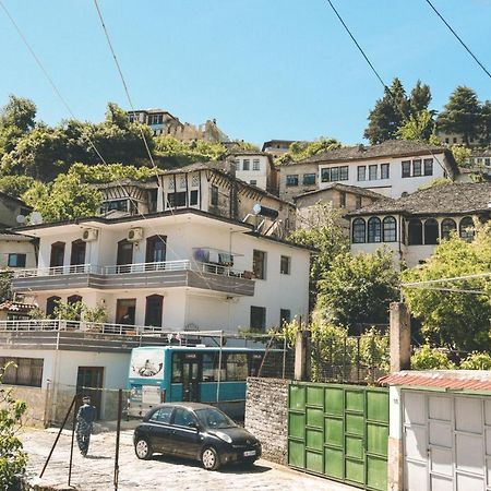 Hotel Brahimi Gjirokastër المظهر الخارجي الصورة