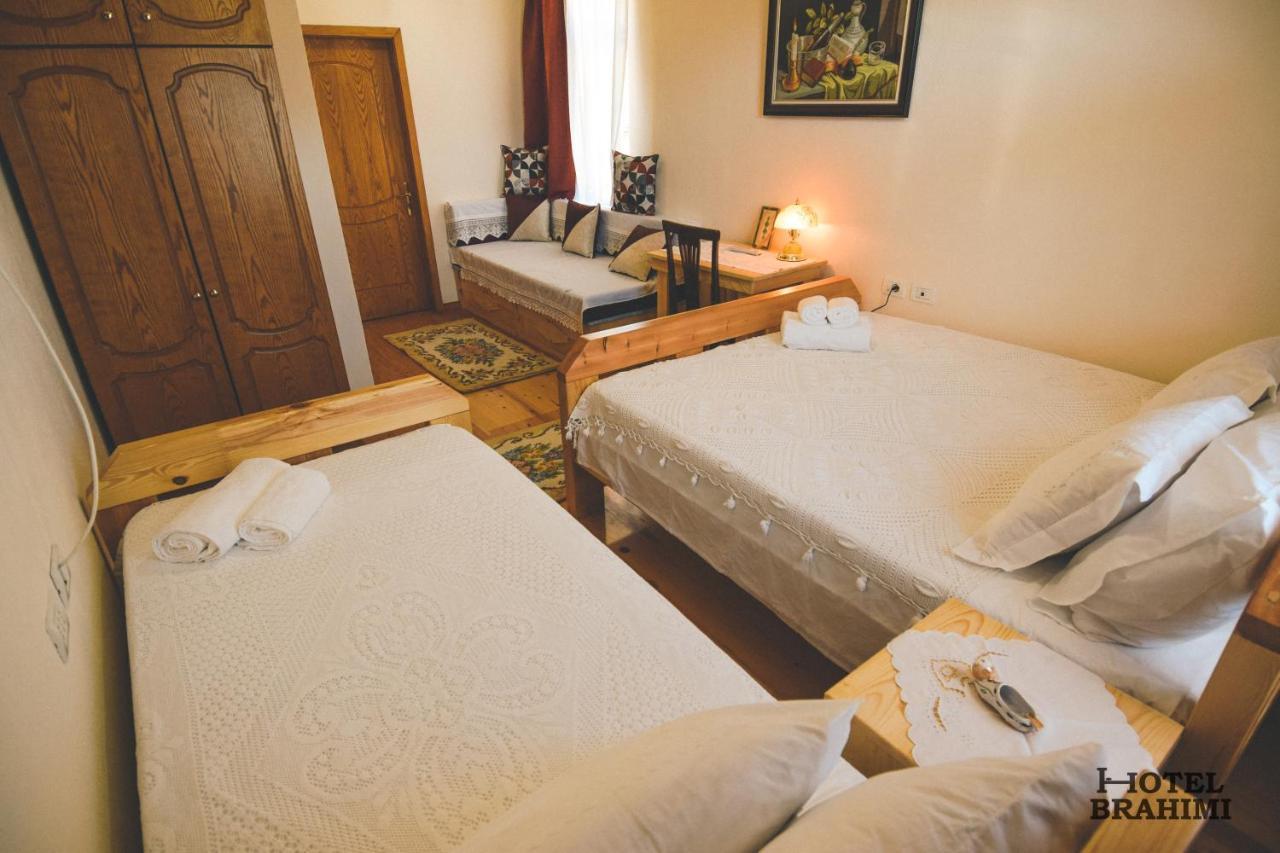 Hotel Brahimi Gjirokastër المظهر الخارجي الصورة