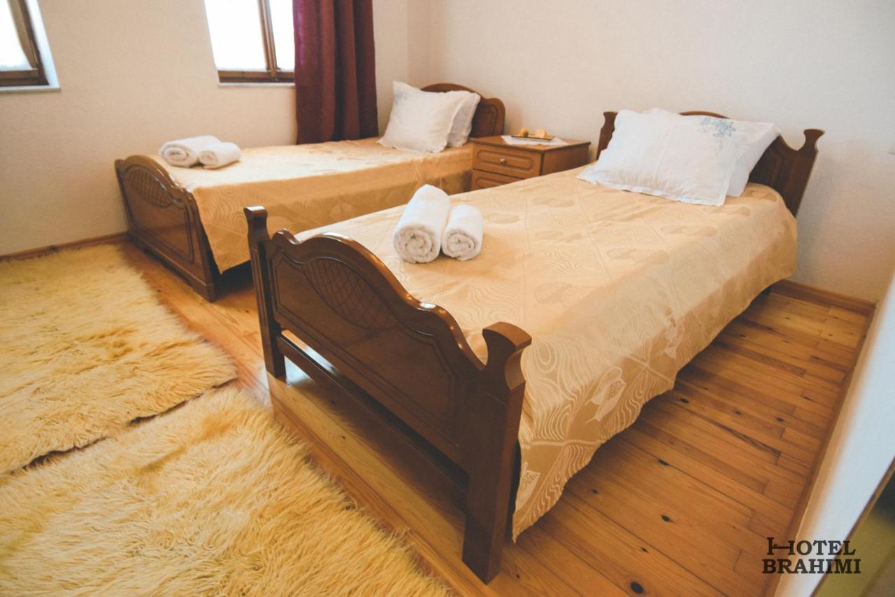 Hotel Brahimi Gjirokastër المظهر الخارجي الصورة